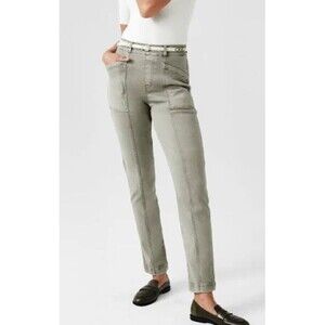 SPANX Stretch Twill Straight Leg Pants in Medium Pale Olive Green Pockets Seams